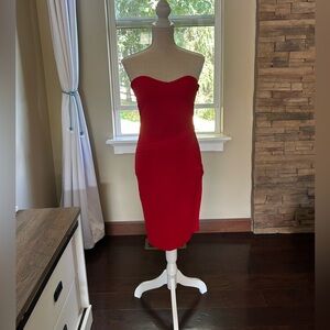 Hot Miami Styles Hot Red Bandage Dress-Size M (Like New)🌹